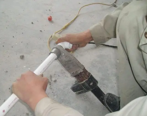 容城漏水维修电话